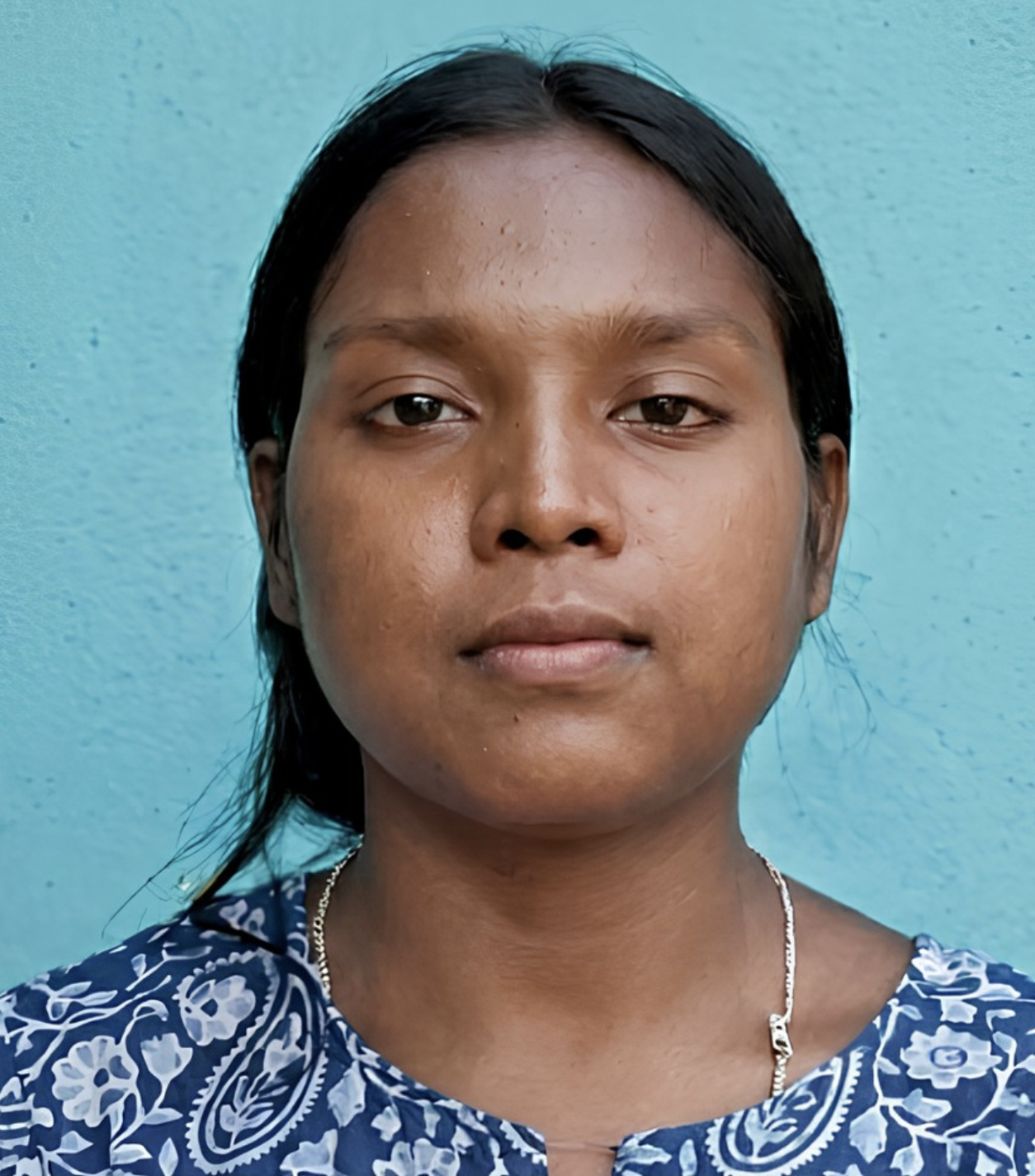 সাঁওতালি ভাষায় রাজ্যে প্রথম মনিমালা বেসরা, লড়াই জিতে সাফল্যের শিখরে ঝাড়গ্রামের কৃতি ছাত্রী!