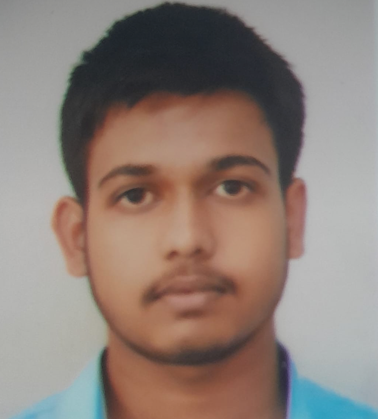 উচ্চ মাধ্যমিকে রাজ্যে চতুর্থ অর্কদ্যুতি ধর, উজ্জ্বল নরেন্দ্রপুর রামকৃষ্ণ মিশন!