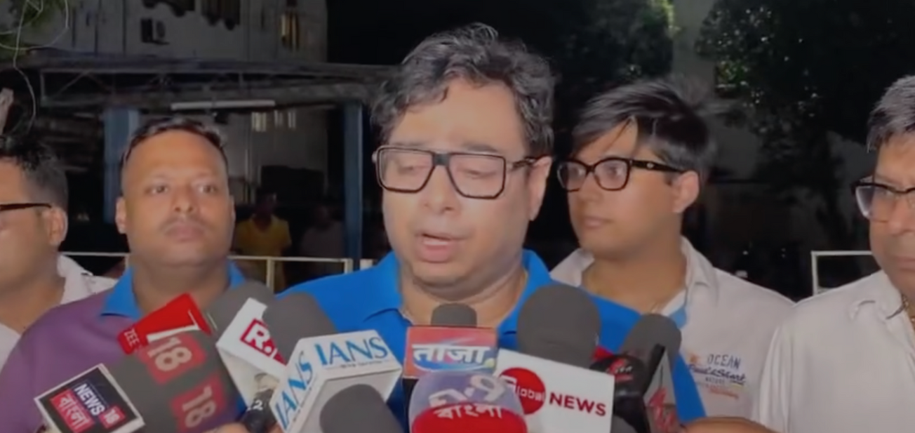 ‘GOAT’ ট্যুর বিতর্কে প্রাক্তন ক্রীড়ামন্ত্রীর বিরুদ্ধে বিস্ফোরক অভিযোগ!