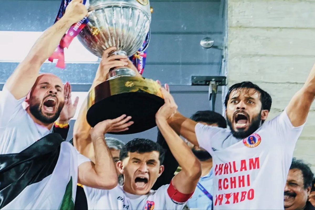 ২২ বছরের অপেক্ষার অবসান, ভারতসেরা ইস্টবেঙ্গল