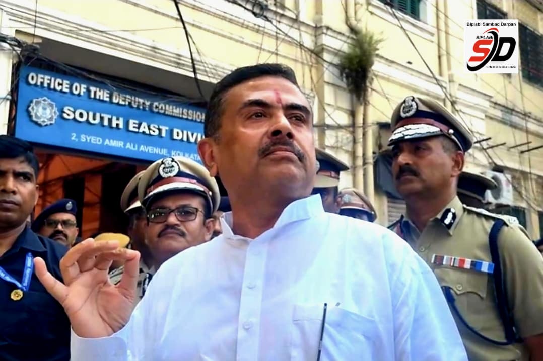 “কাশ্মীরে পাথরবাজি বন্ধ হয়েছে, বাংলাতেও হবে” — পুলিশকে ‘ফ্রি-হ্যান্ড’ দেওয়ার ঘোষণা মুখ্যমন্ত্রী!