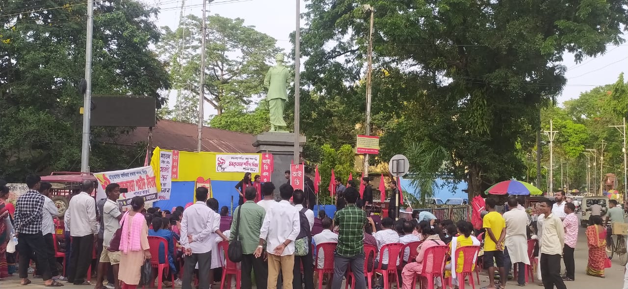ভাষা শহীদদের প্রতি শ্রদ্ধা, আসামের বিভিন্ন প্রান্তে সংগঠনগুলির কর্মসূচি