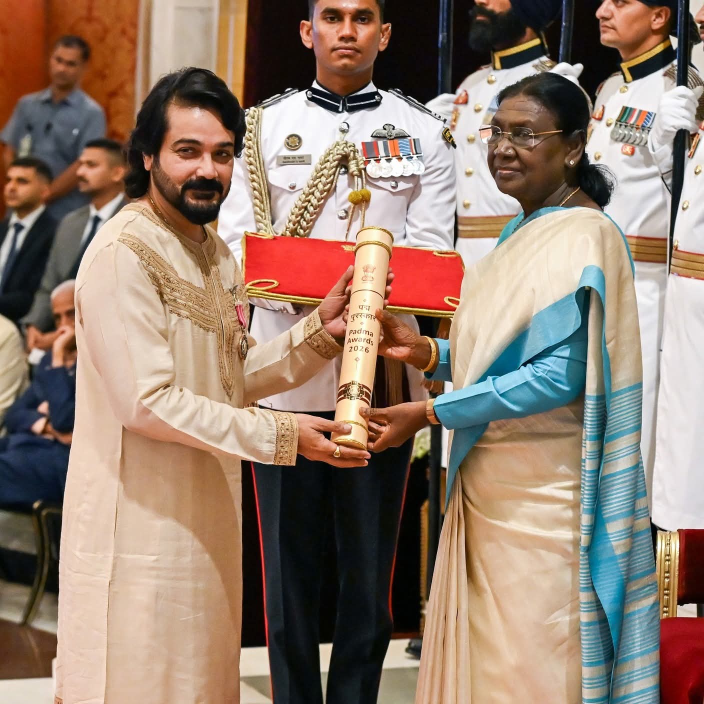 পদ্ম সম্মানে ভূষিত প্রসেনজিৎ, গর্বে উজ্জ্বল বাংলা চলচ্চিত্র জগত!