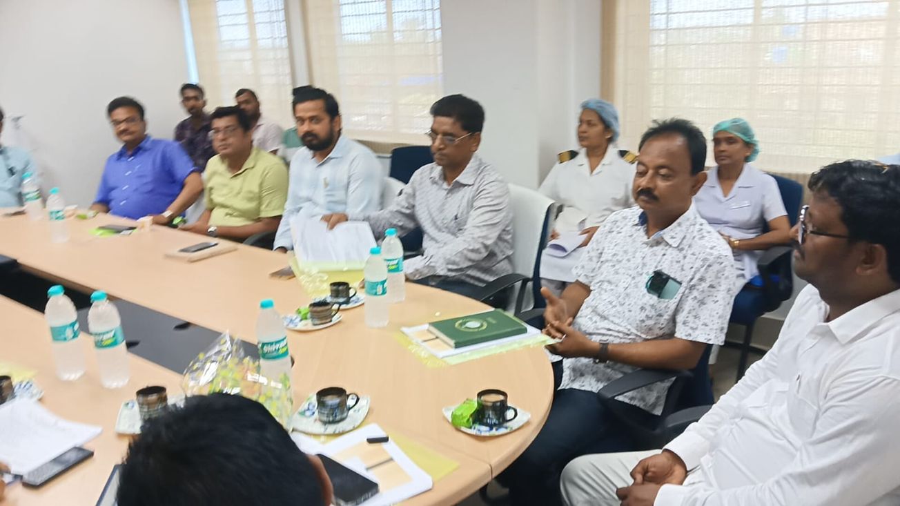 ঘাটাল সুপার স্পেশালিটি হাসপাতালে RKS-এর প্রথম বৈঠক, স্বাস্থ্য পরিষেবা উন্নয়নে একাধিক গুরুত্বপূর্ণ আলোচনা!