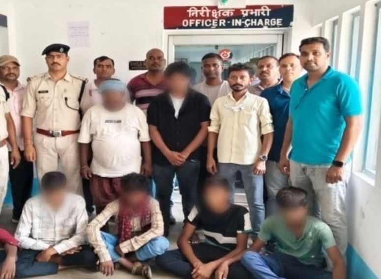 খড়্গপুর ডিভিশনে আরপিএফের তৎপরতায় ১৮০৪৫ নম্বর ট্রেন থেকে উদ্ধার ৫ নাবালক!