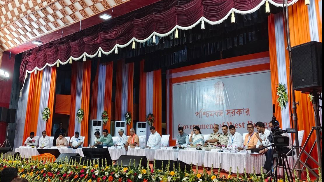 ‘আইনের শাসনই হবে অগ্রাধিকার’— কোলাঘাটে প্রশাসনিক বৈঠক থেকে মুখ্যমন্ত্রী শুভেন্দুর বার্তা!