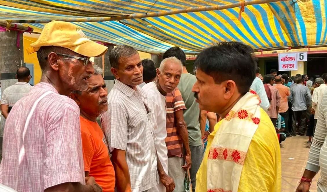 জনকল্যাণ শিবিরে উপচে পড়া ভিড়, সরকারি পরিষেবা পেতে মানুষের উৎসাহ অব্যাহত!