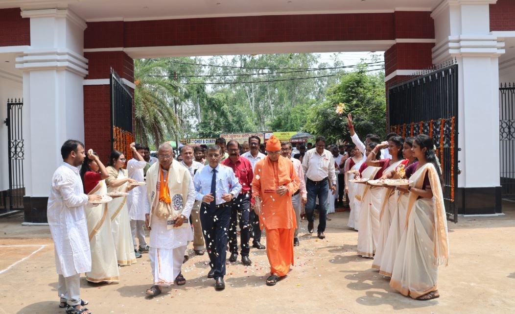 বিদ্যাসাগর বিশ্ববিদ্যালয়ে স্যাফায়ার জুবিলি গেটের উদ্বোধন, শ্যামাপ্রসাদ মুখার্জীর প্রয়াণ দিবসে স্মরণসভা ও আলোচনা চক্র