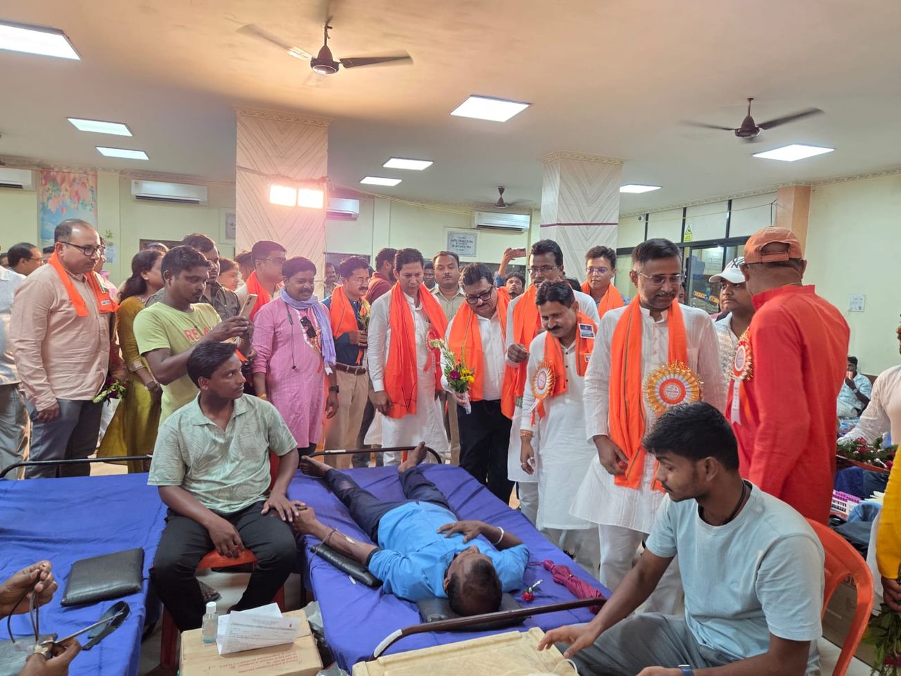 রক্তদানেই জীবনদান, মেদিনীপুরে বিজেপির উদ্যোগে সফল শিবির!